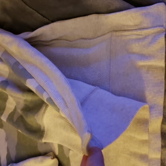 WOMENS Small oversized - Picture 2 of 6